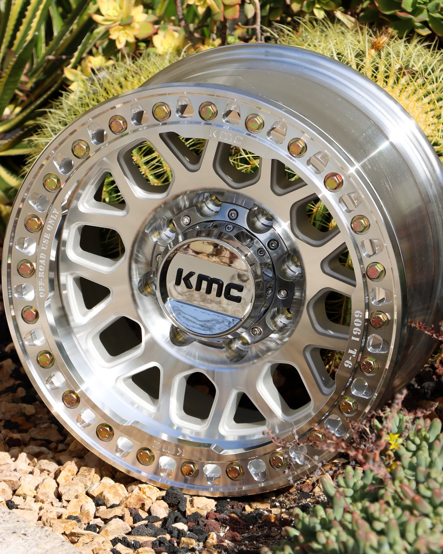 KMC Grenade Crawl Beadlock Wheel | Aggressive Off-Road Beadlock Design
