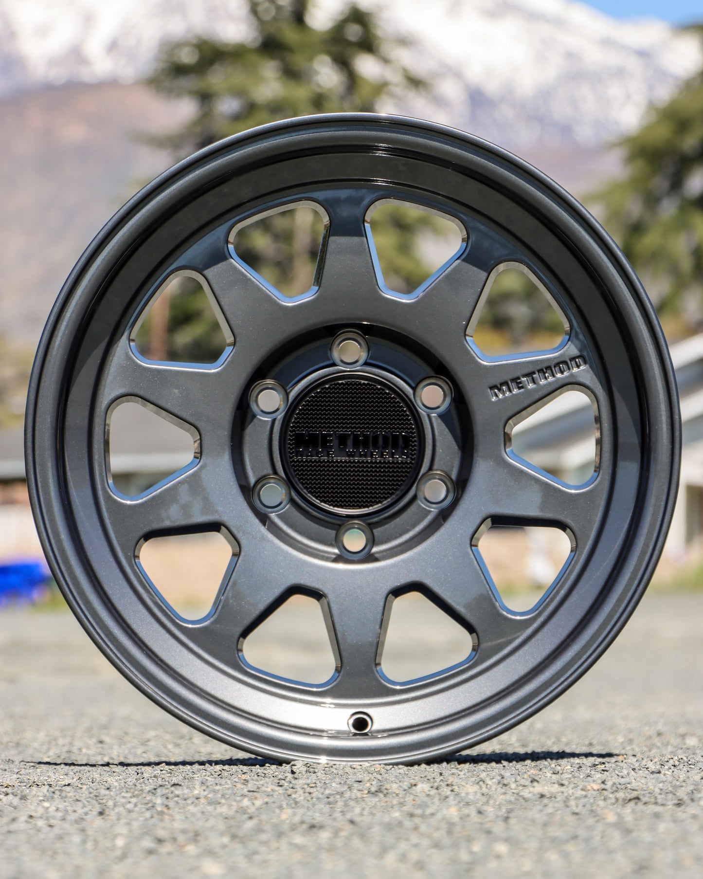 Method MR316 Wheel in a gloss titanium finish.