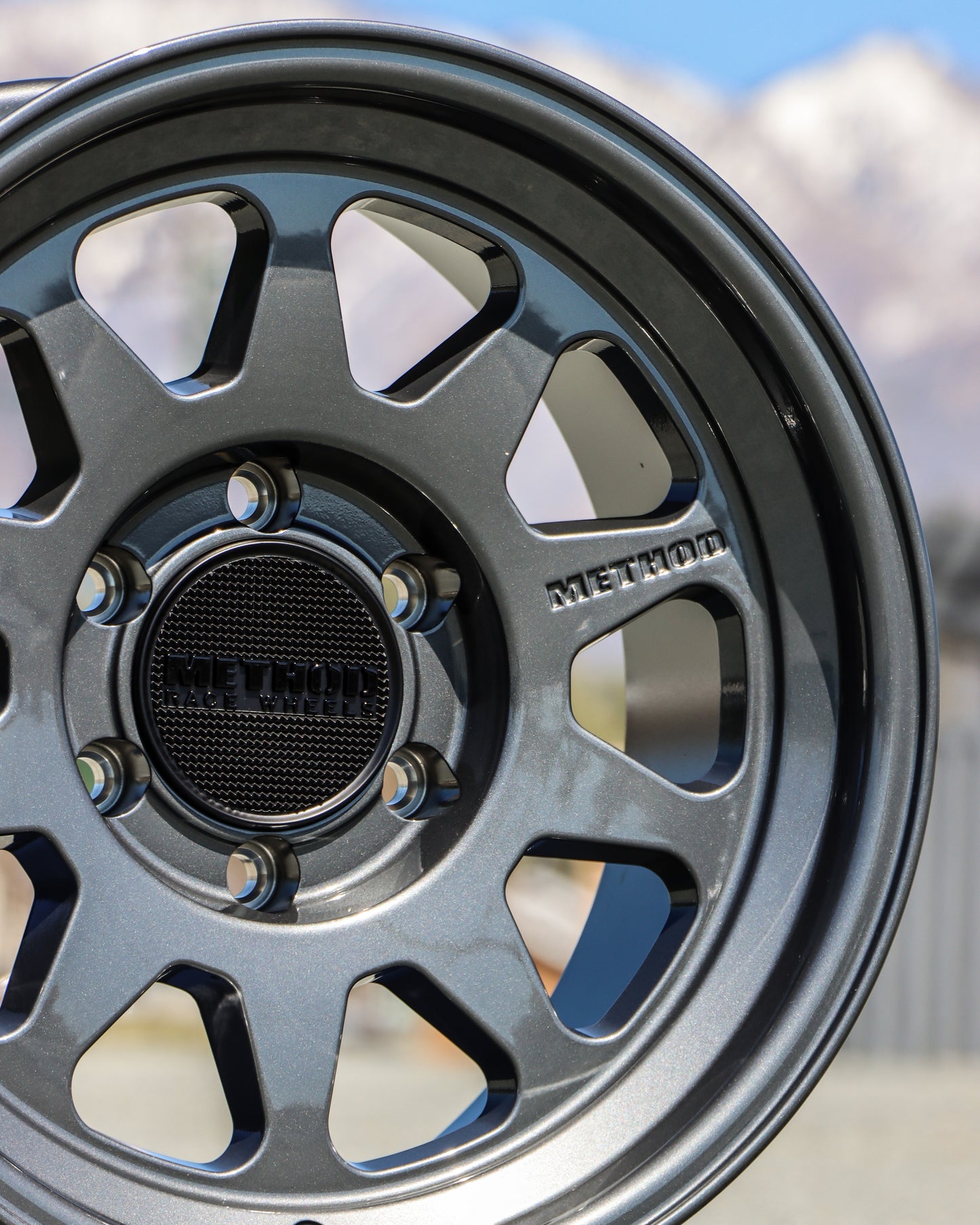 Method MR316 Wheel in a gloss titanium finish.