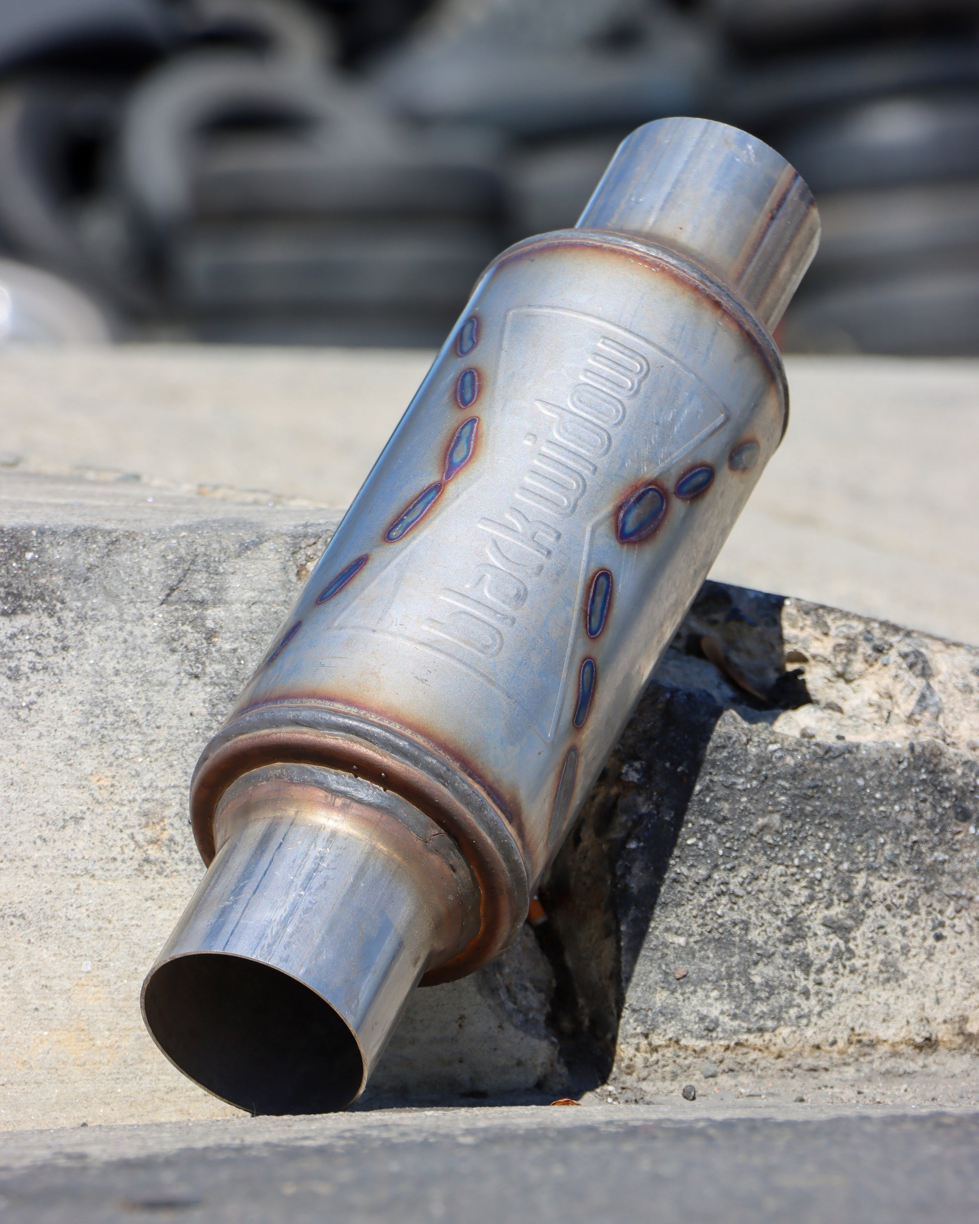 Black Widow Widowmaker 10 Inch Muffler – Extreme Aggressive Exhaust Sound