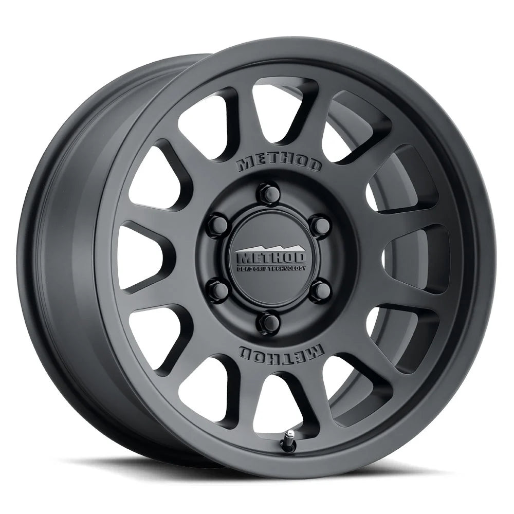 Method MR703 – Bead Grip® 12-Window Off-Road & Overland Wheels