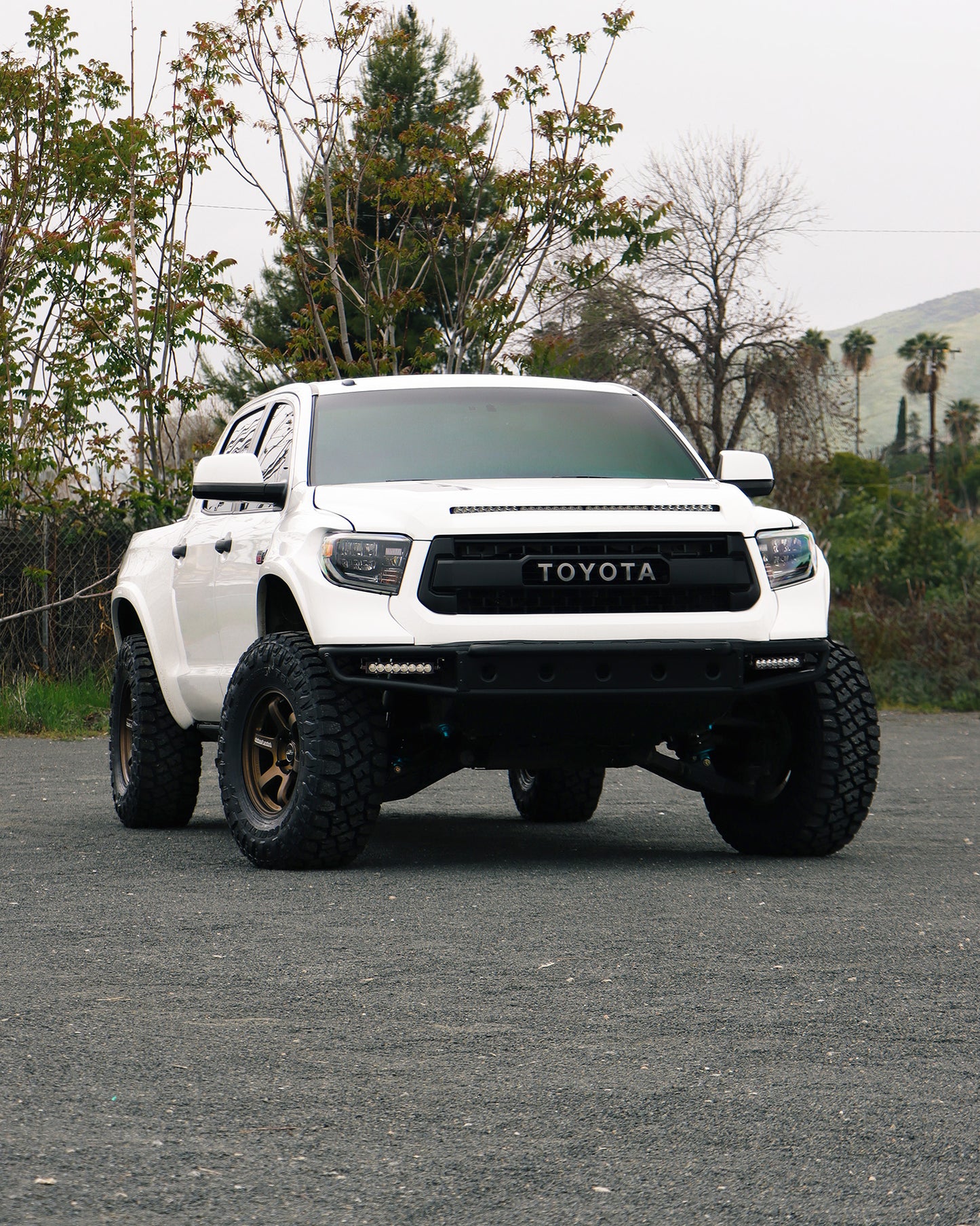 Toyo Open Country R/T Pro – Hybrid Mud Terrain Tire for Trucks, Jeeps & SUVs